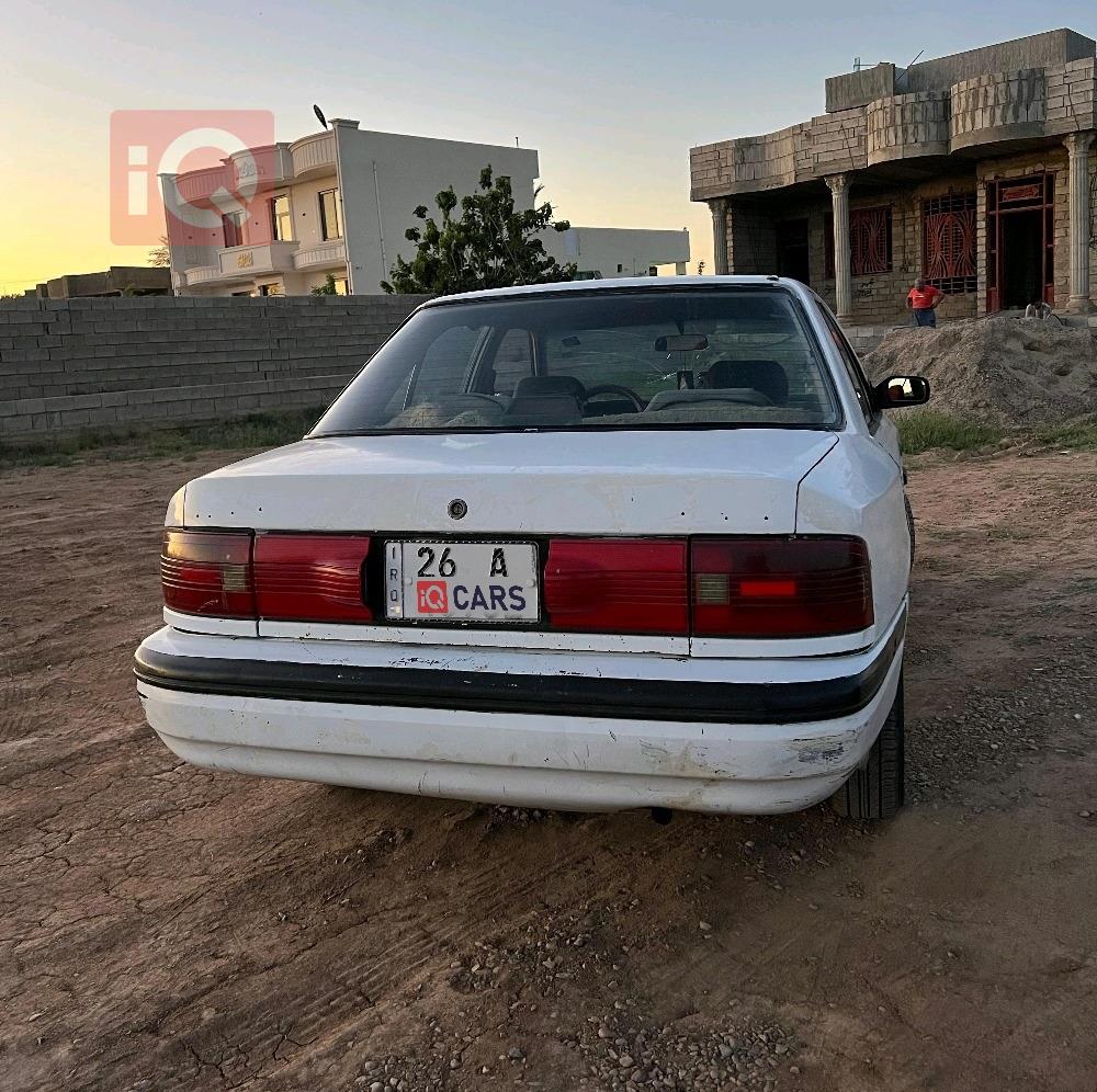مازدا 323